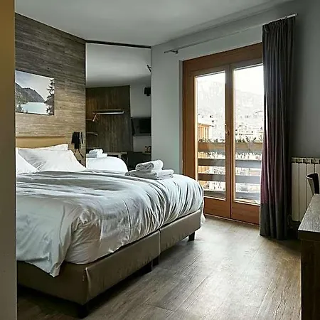 فندق Europa 4*