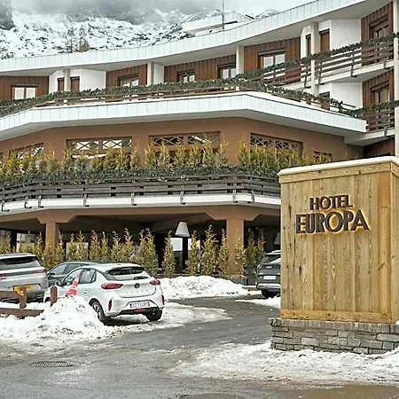 Europa فندق 4*
